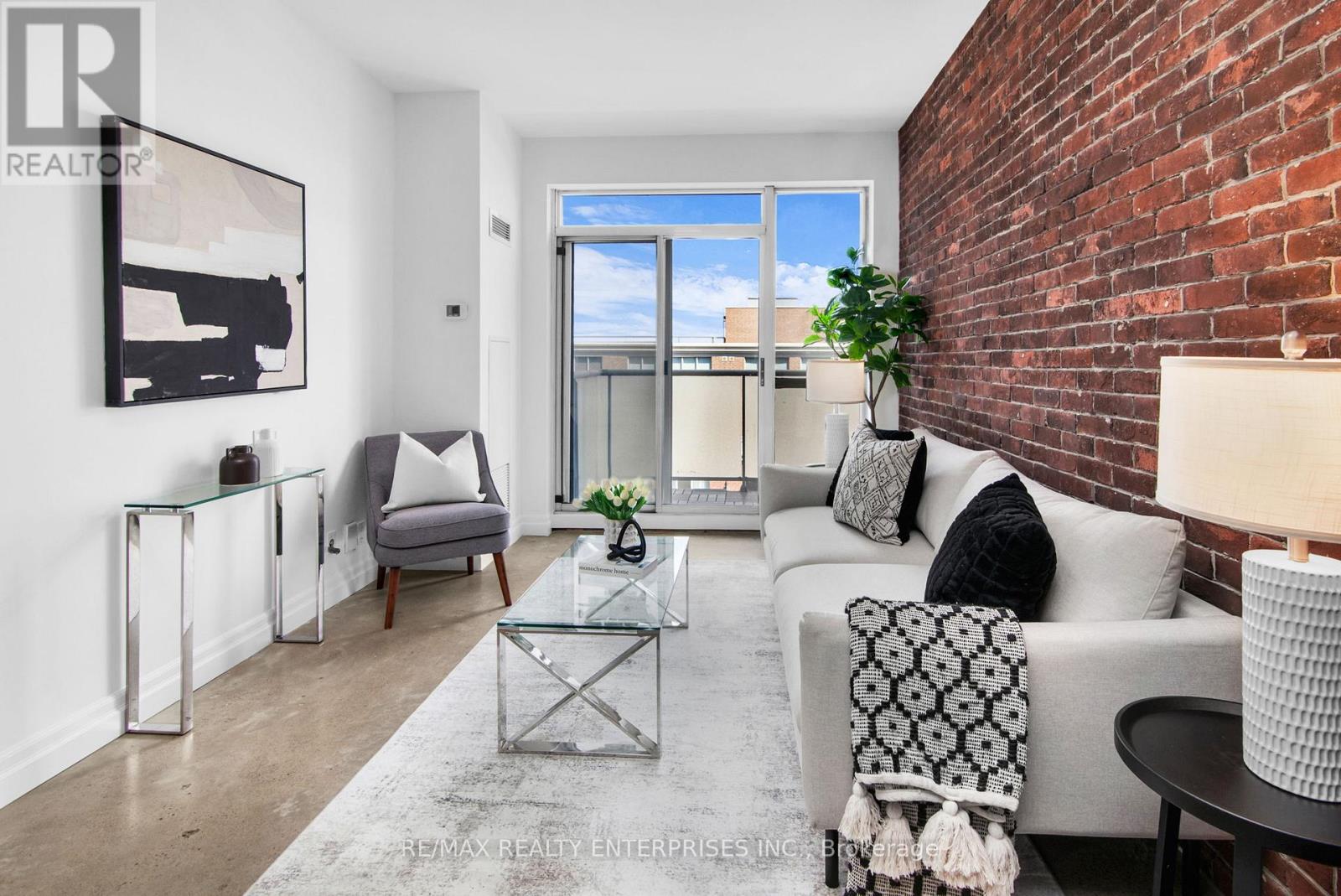 Photo 14 of 913 1005 King Street W, Toronto ON