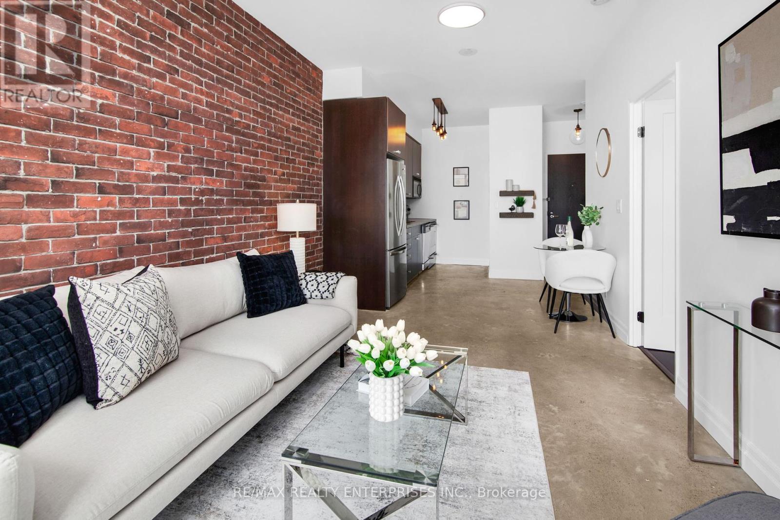 Photo 15 of 913 1005 King Street W, Toronto ON