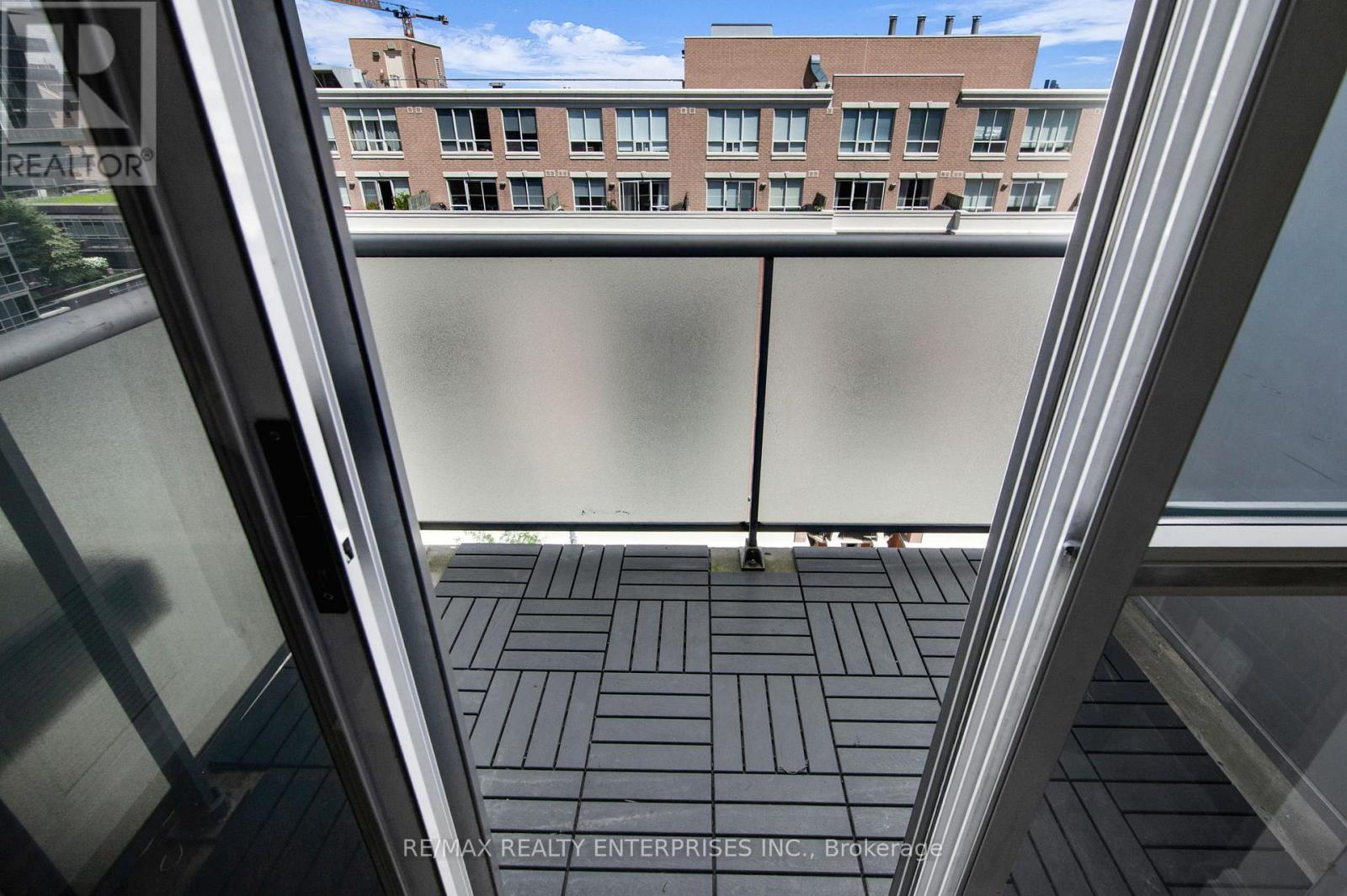 Photo 23 of 913 1005 King Street W, Toronto ON
