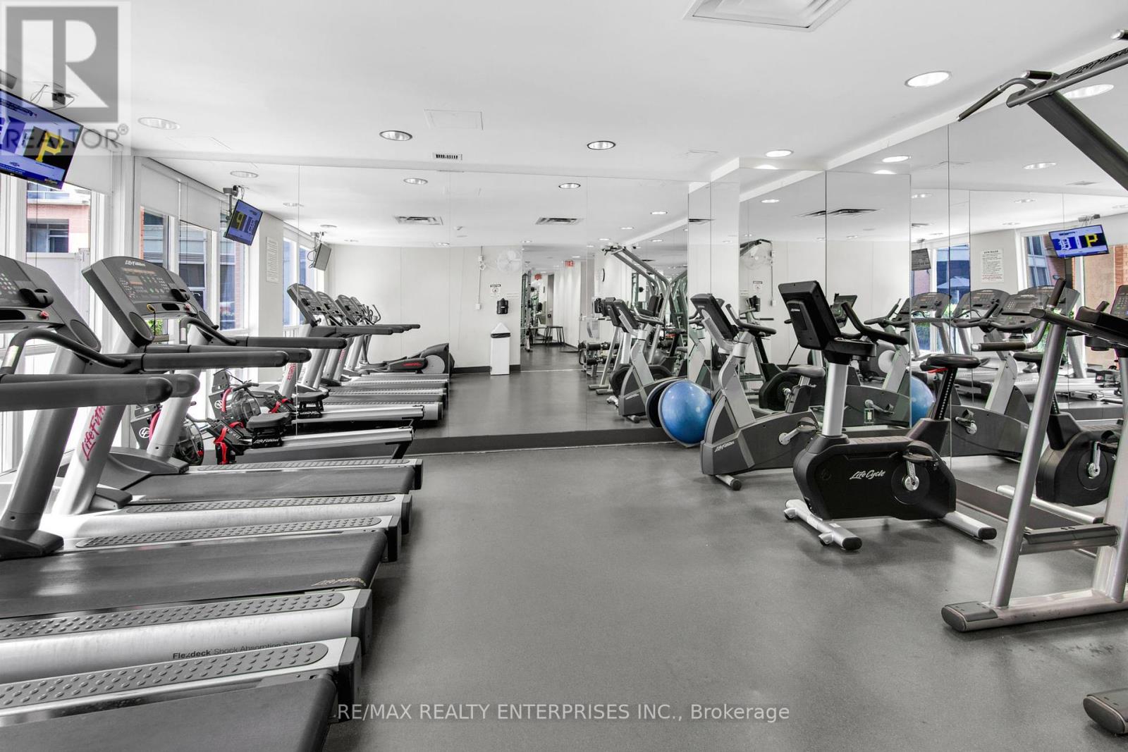 Photo 35 of 913 1005 King Street W, Toronto ON