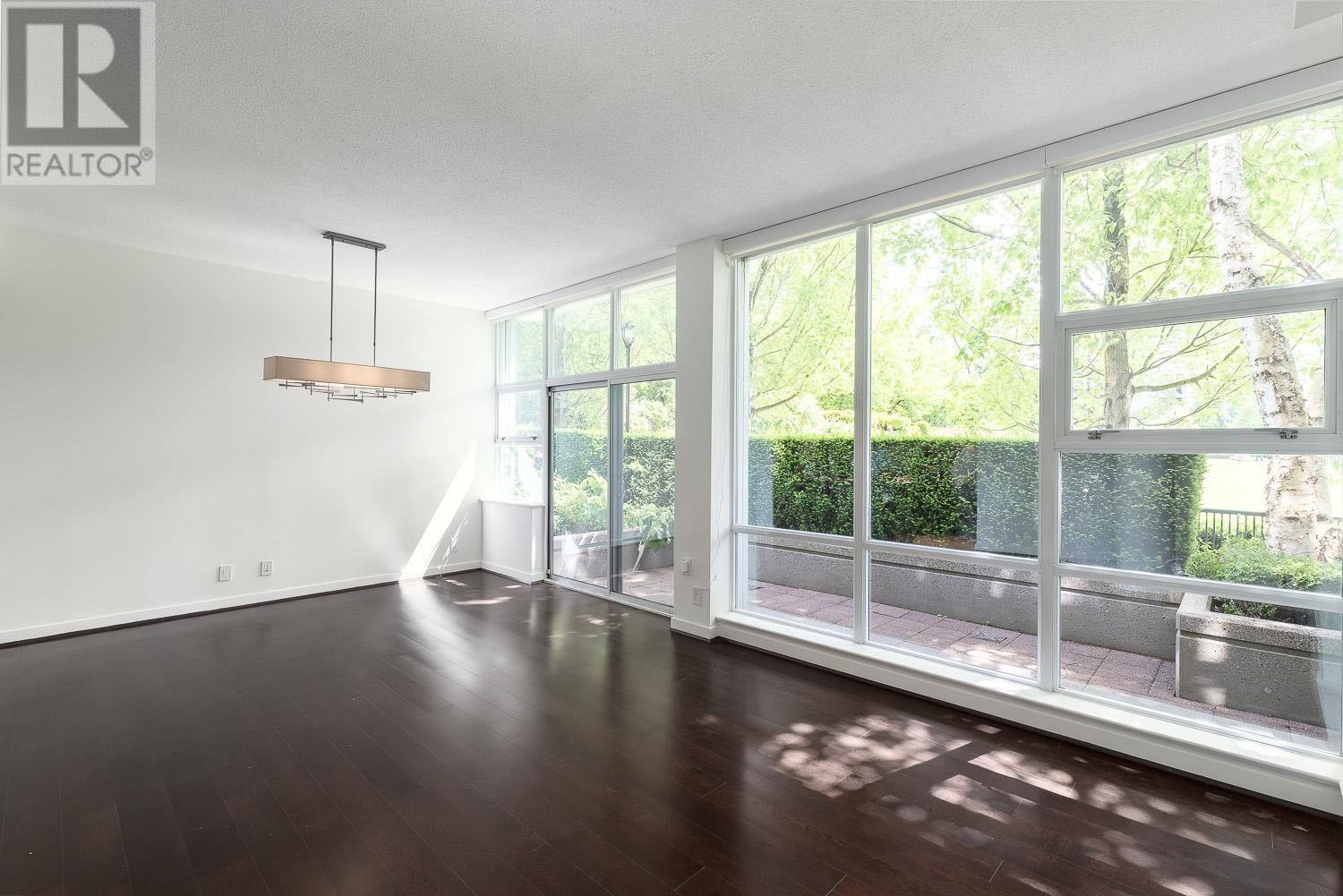 Photo 9 of 105 638 Beach Crescent, Vancouver BC