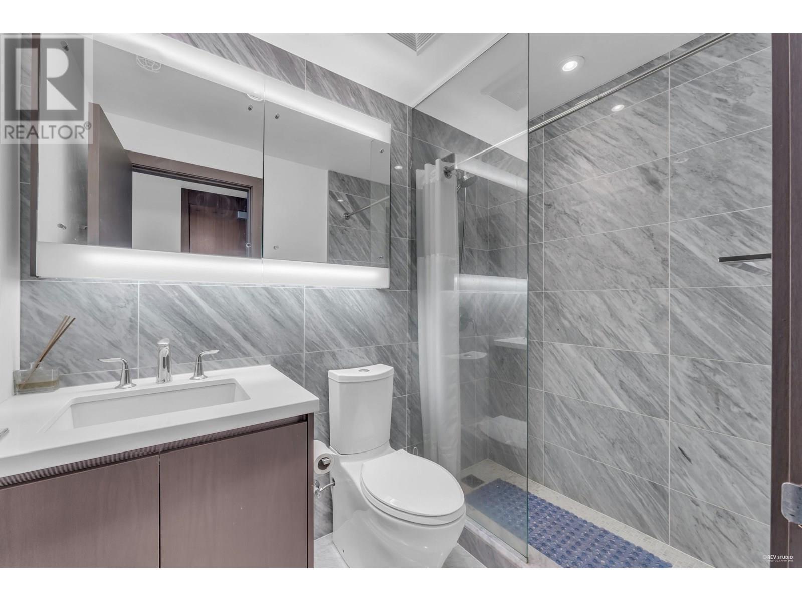 Photo 13 of 3703 6538 Nelson Avenue, Burnaby BC