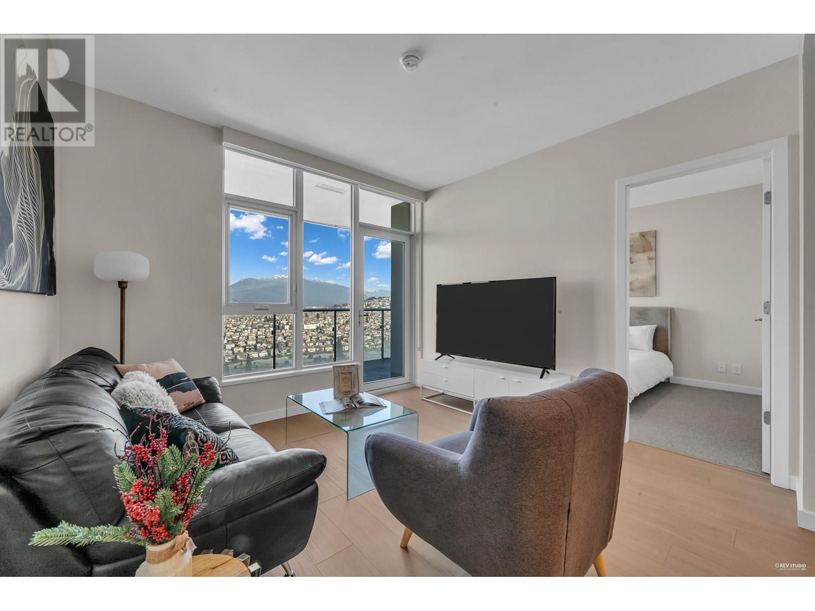 Photo 8 of 3506 4168 Lougheed Highway, Burnaby BC