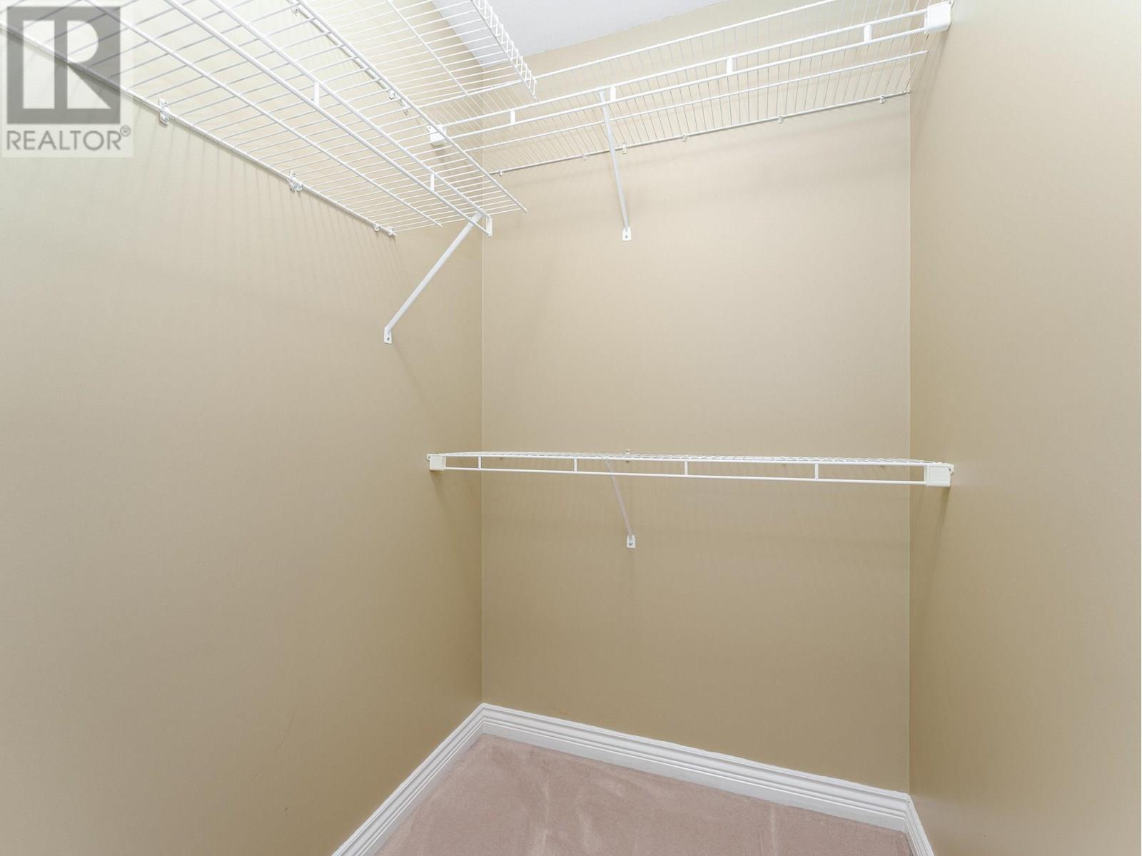 Photo 6 of 7474 Elwell Street, Burnaby BC