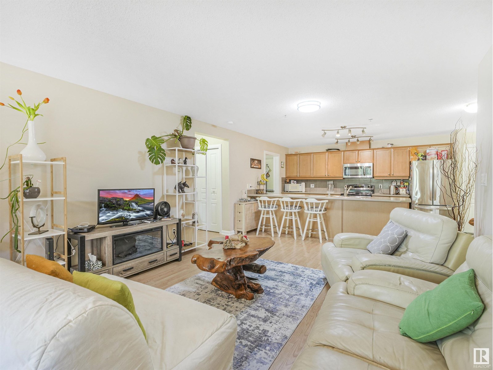 Photo 15 of 213 530 Hooke Rd Nw, Edmonton AB