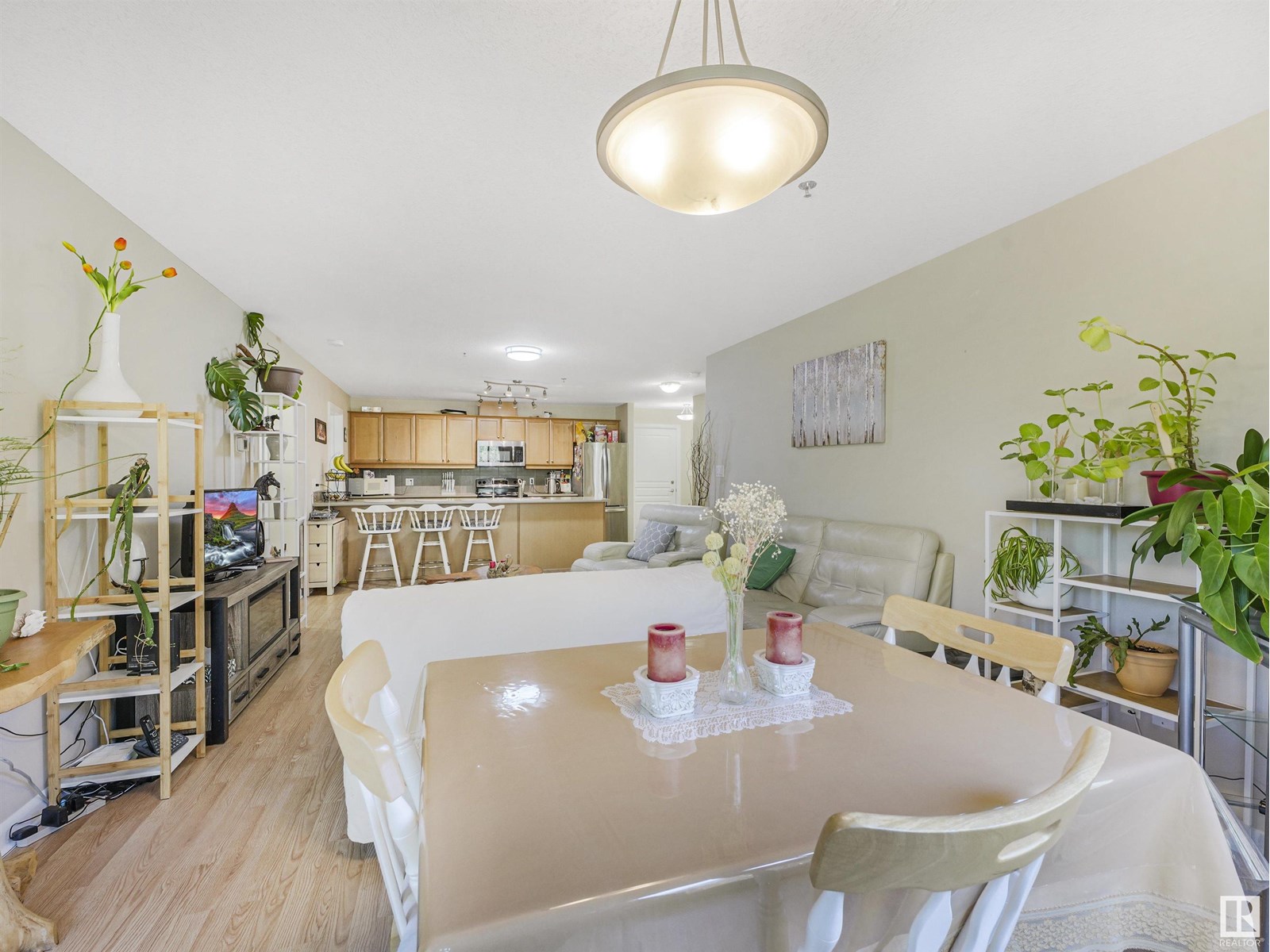 Photo 1 of 213 530 Hooke Rd Nw, Edmonton AB
