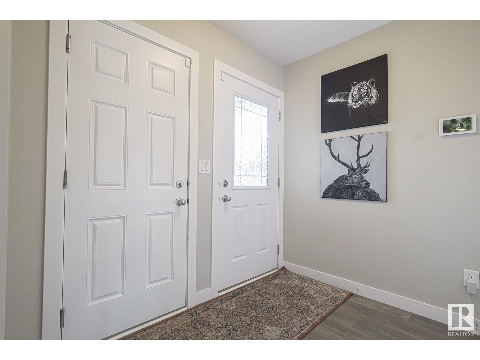 Photo 3 of 1371 Erker Cr Nw, Edmonton AB