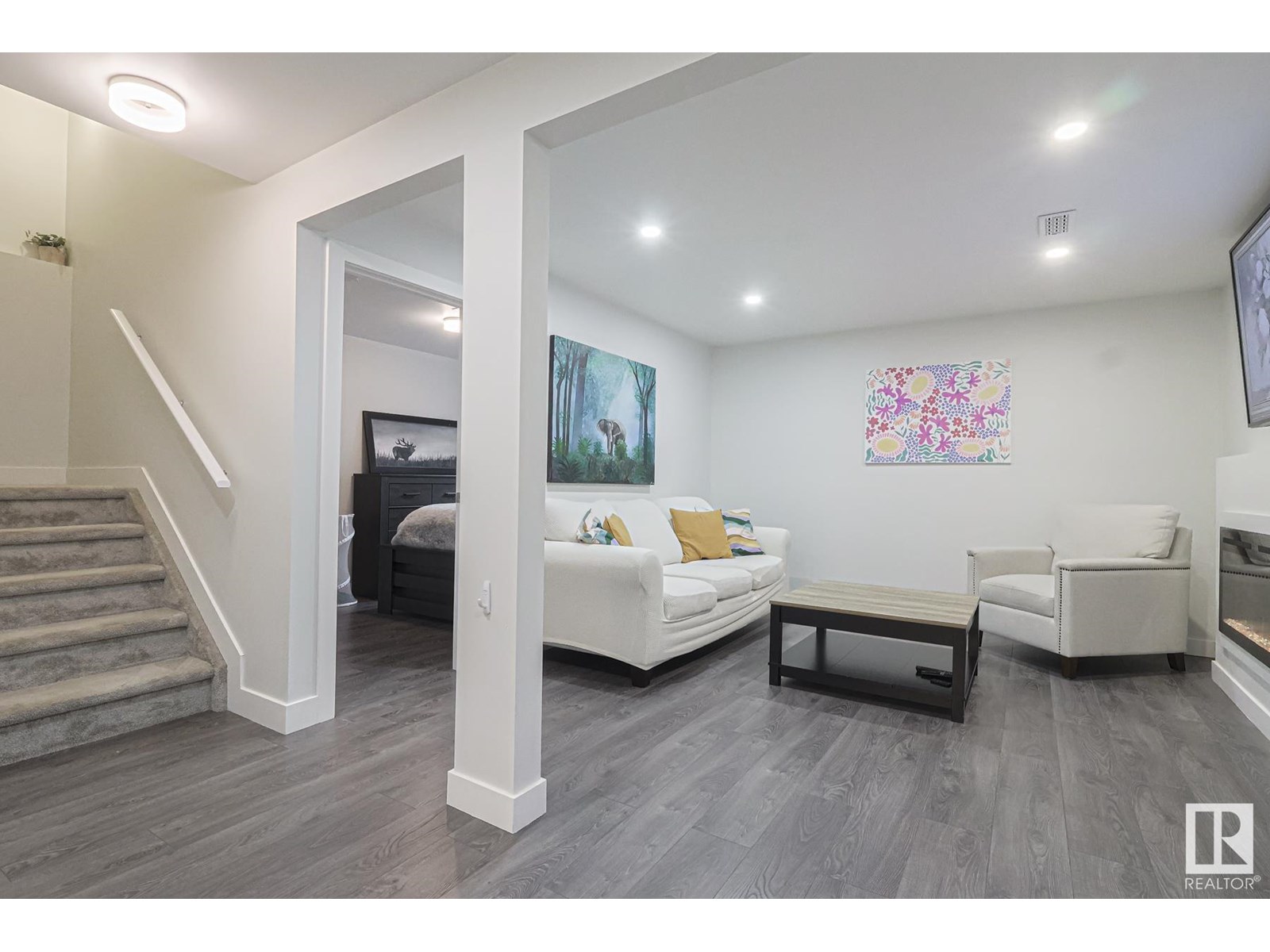 Photo 36 of 1371 Erker Cr Nw, Edmonton AB