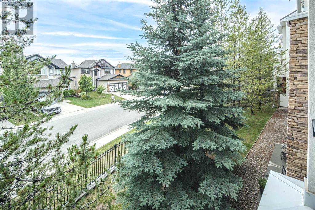 Single Family House for Sale in   Val Gardena View SW Springbank Hill Calgary 