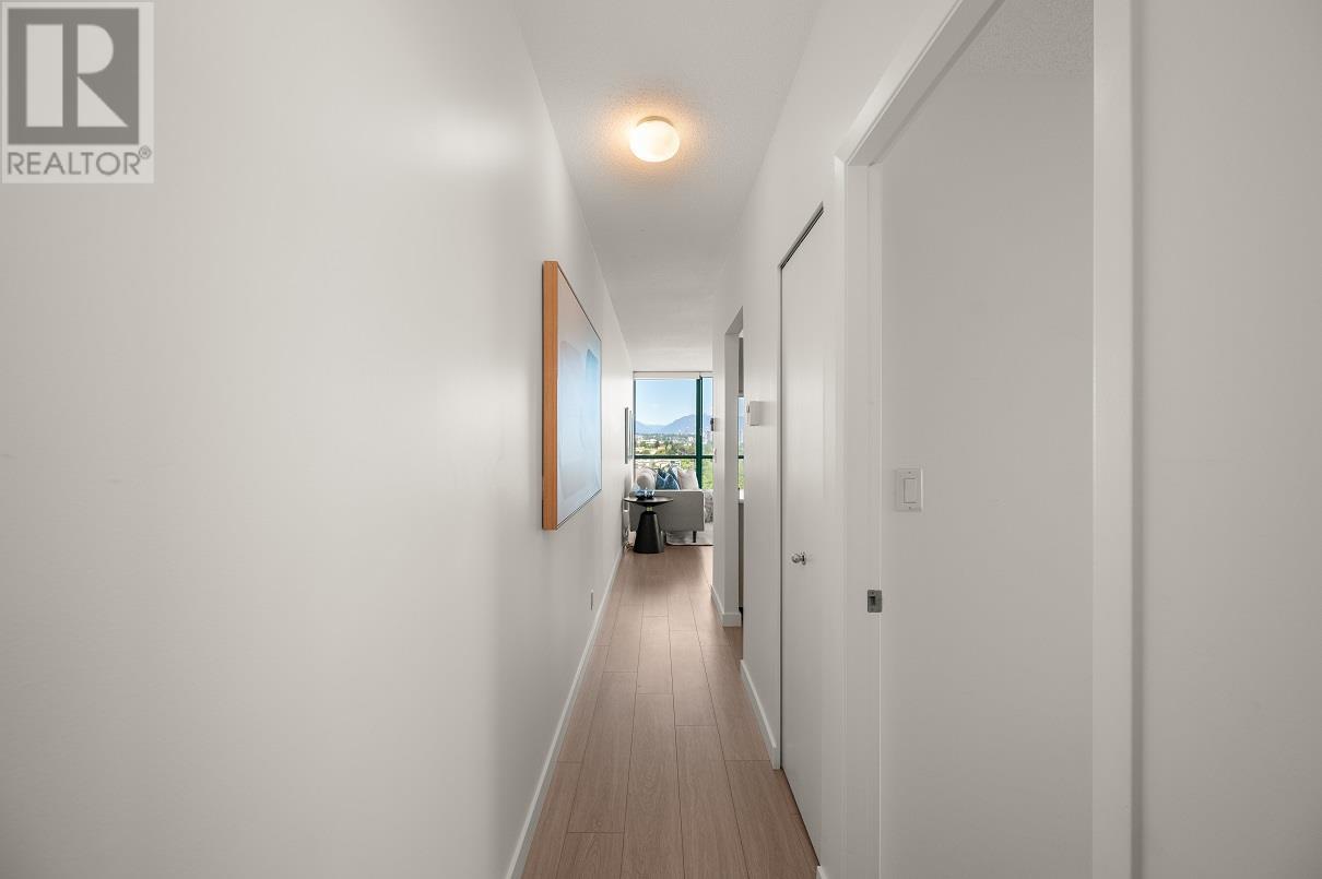 Photo 23 of 1007 8851 Lansdowne Road, Richmond BC
