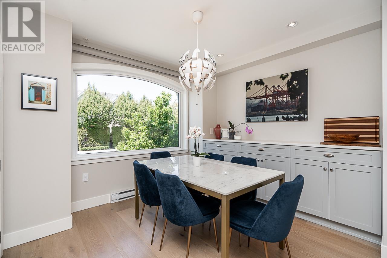 Photo 7 of 4320 Knight Street, Vancouver BC