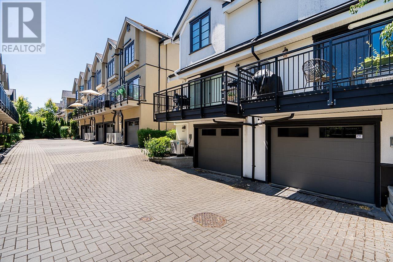 Photo 23 of 4320 Knight Street, Vancouver BC