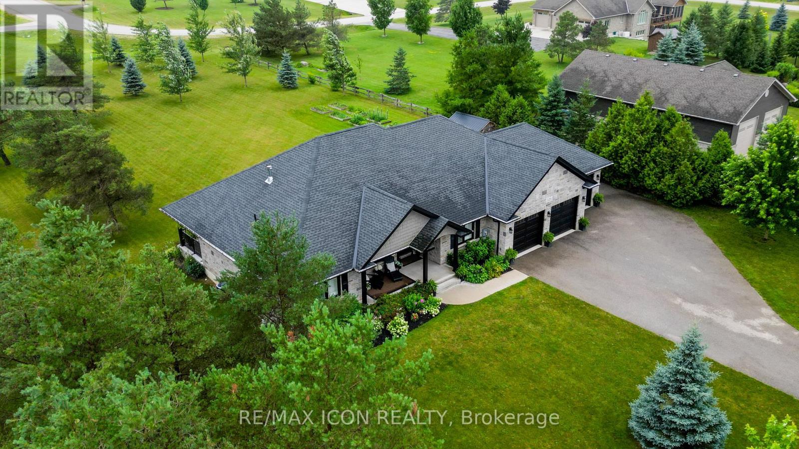 Photo 4 of 129 Marshall Heights Road, West Grey ON