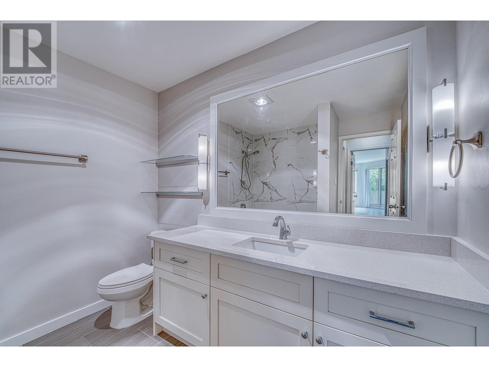 Photo 12 of 303 7457 Moffatt Road, Richmond BC
