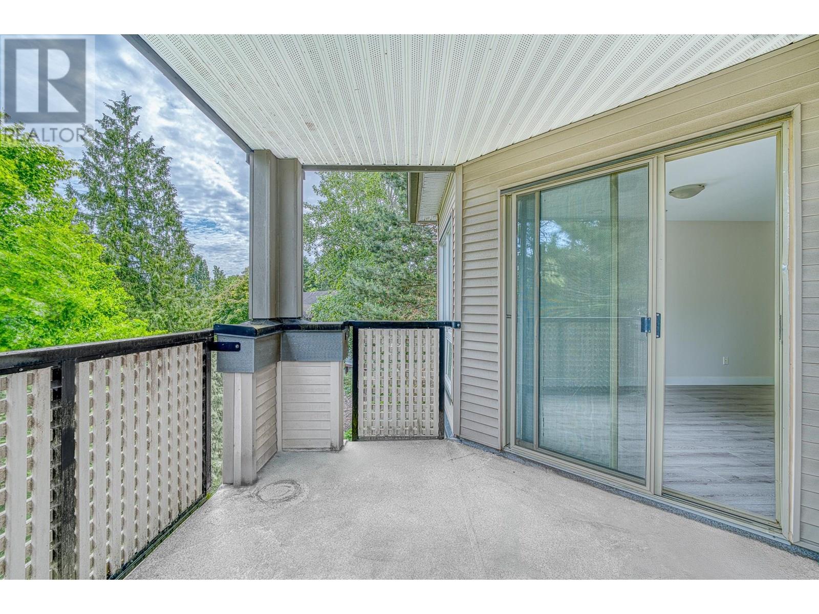 Photo 14 of 303 7457 Moffatt Road, Richmond BC