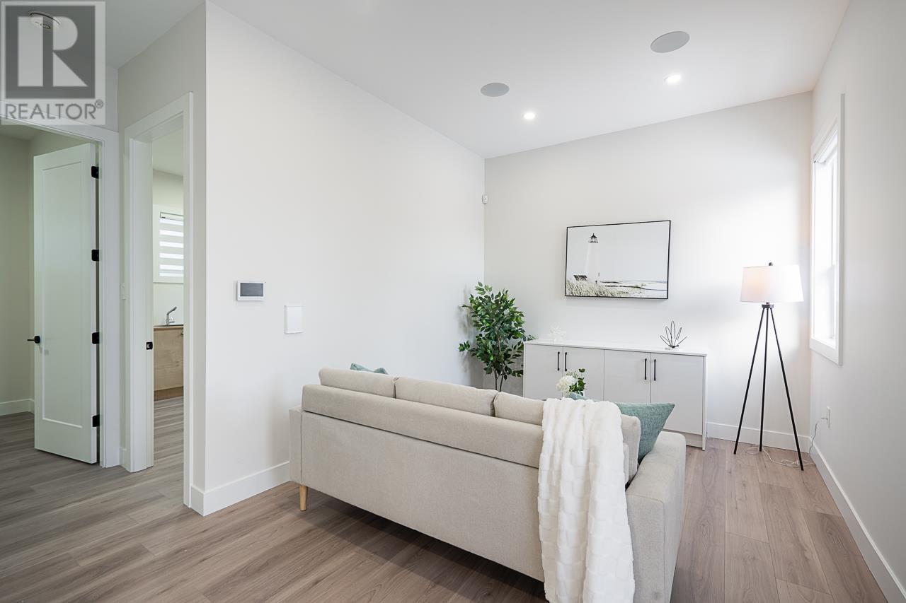 7880 15TH STREET, Burnaby