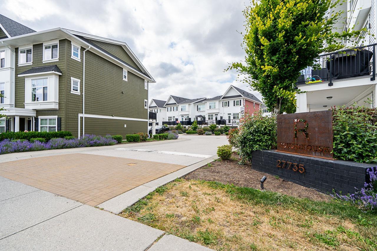 Photo 5 of 26 27735 Roundhouse Drive, Abbotsford BC