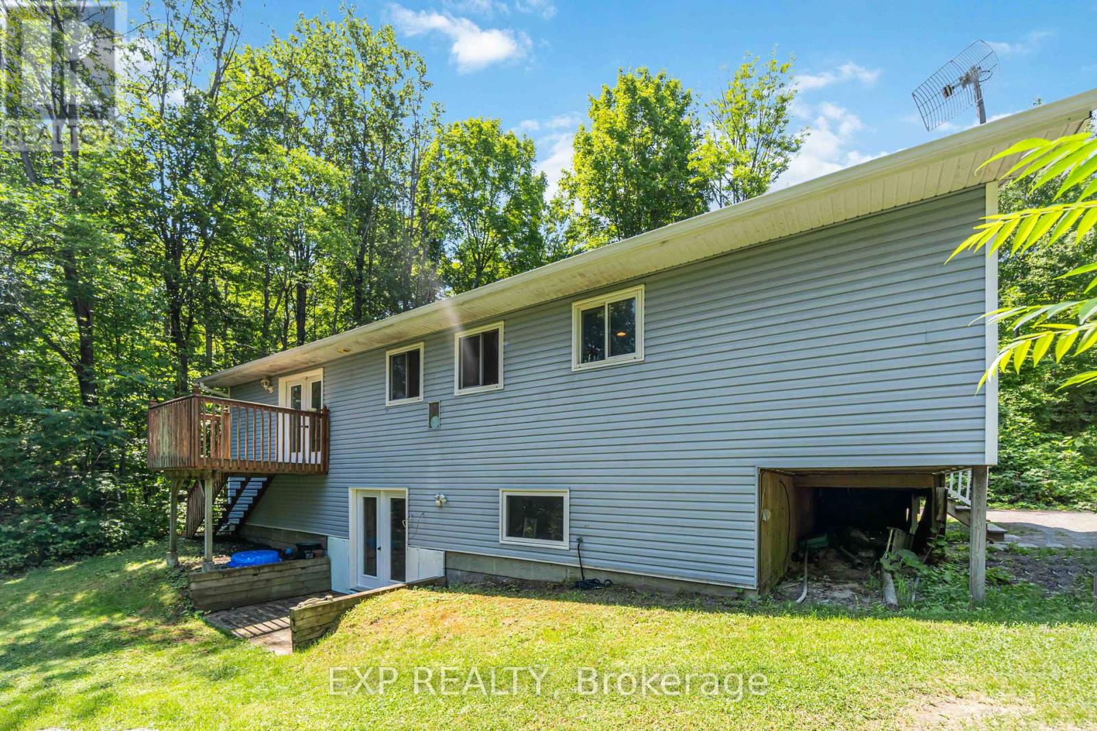 Photo 2 of 124 Northridge Lane, Ottawa ON