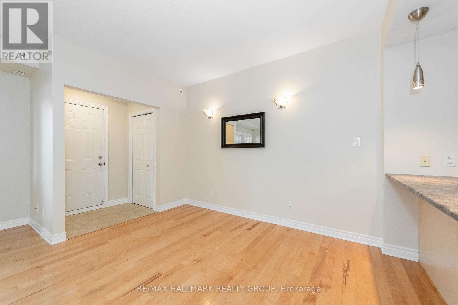 Photo 30 of D 1101 Stittsville Main Street, Ottawa ON