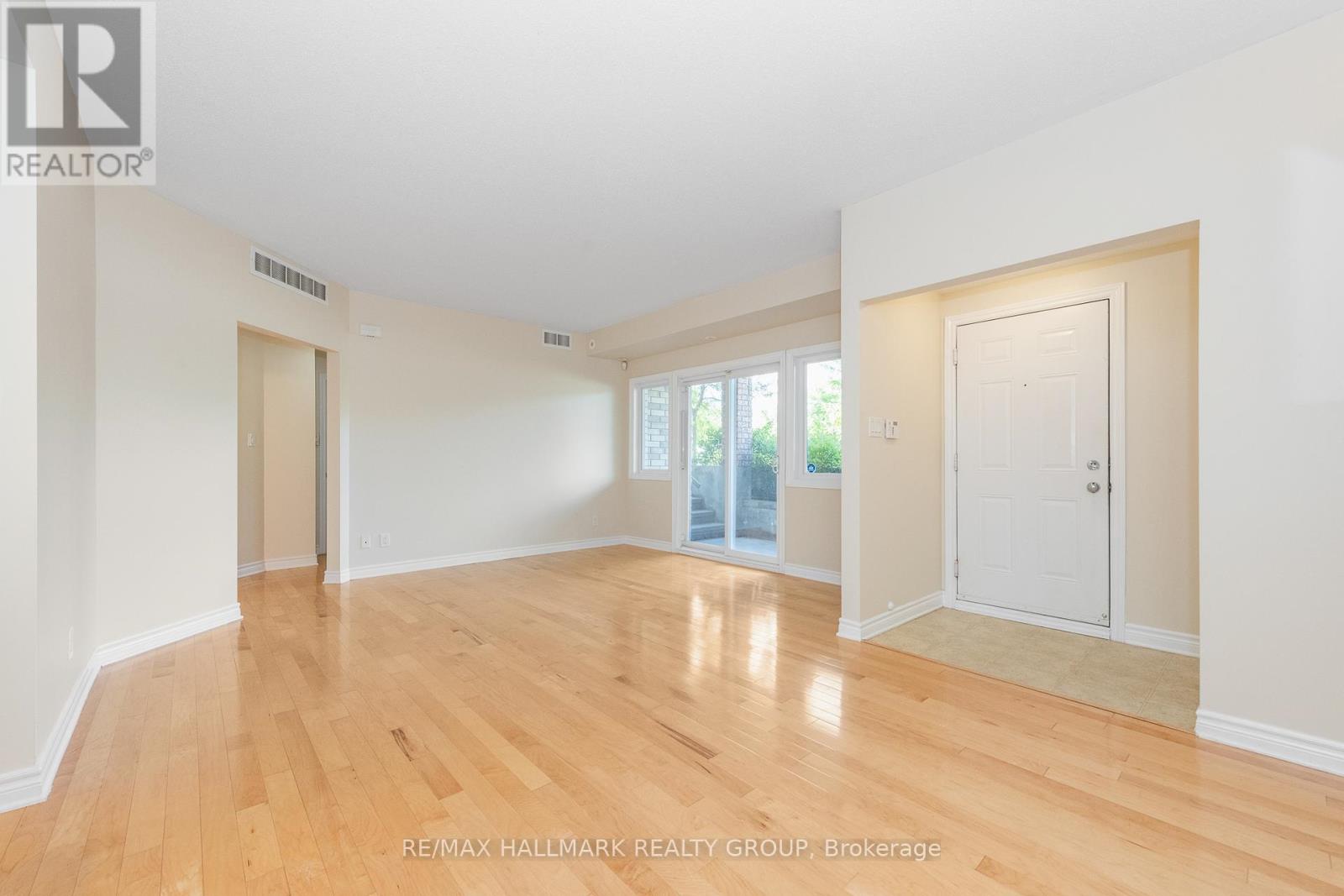 Photo 16 of D 1101 Stittsville Main Street, Ottawa ON
