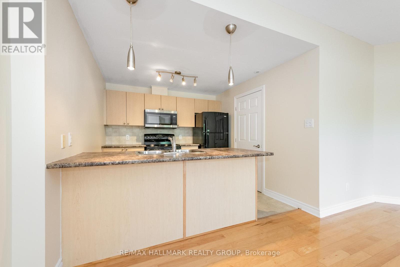 Photo 3 of D 1101 Stittsville Main Street, Ottawa ON
