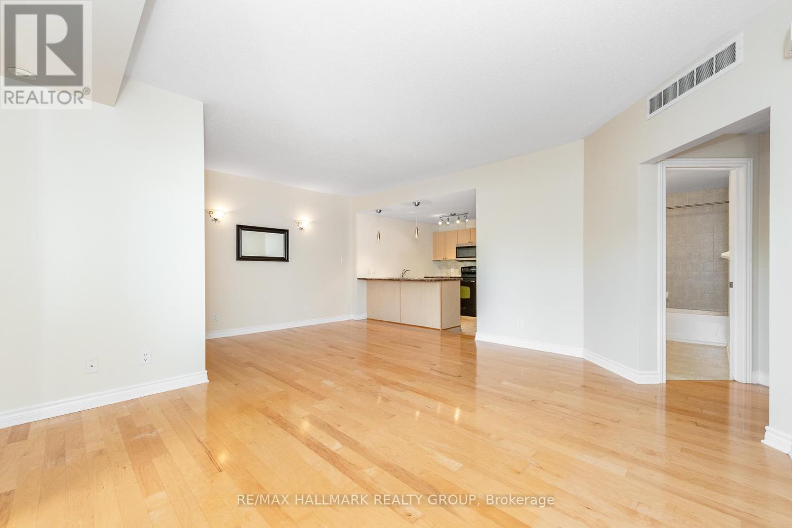 Photo 20 of D 1101 Stittsville Main Street, Ottawa ON