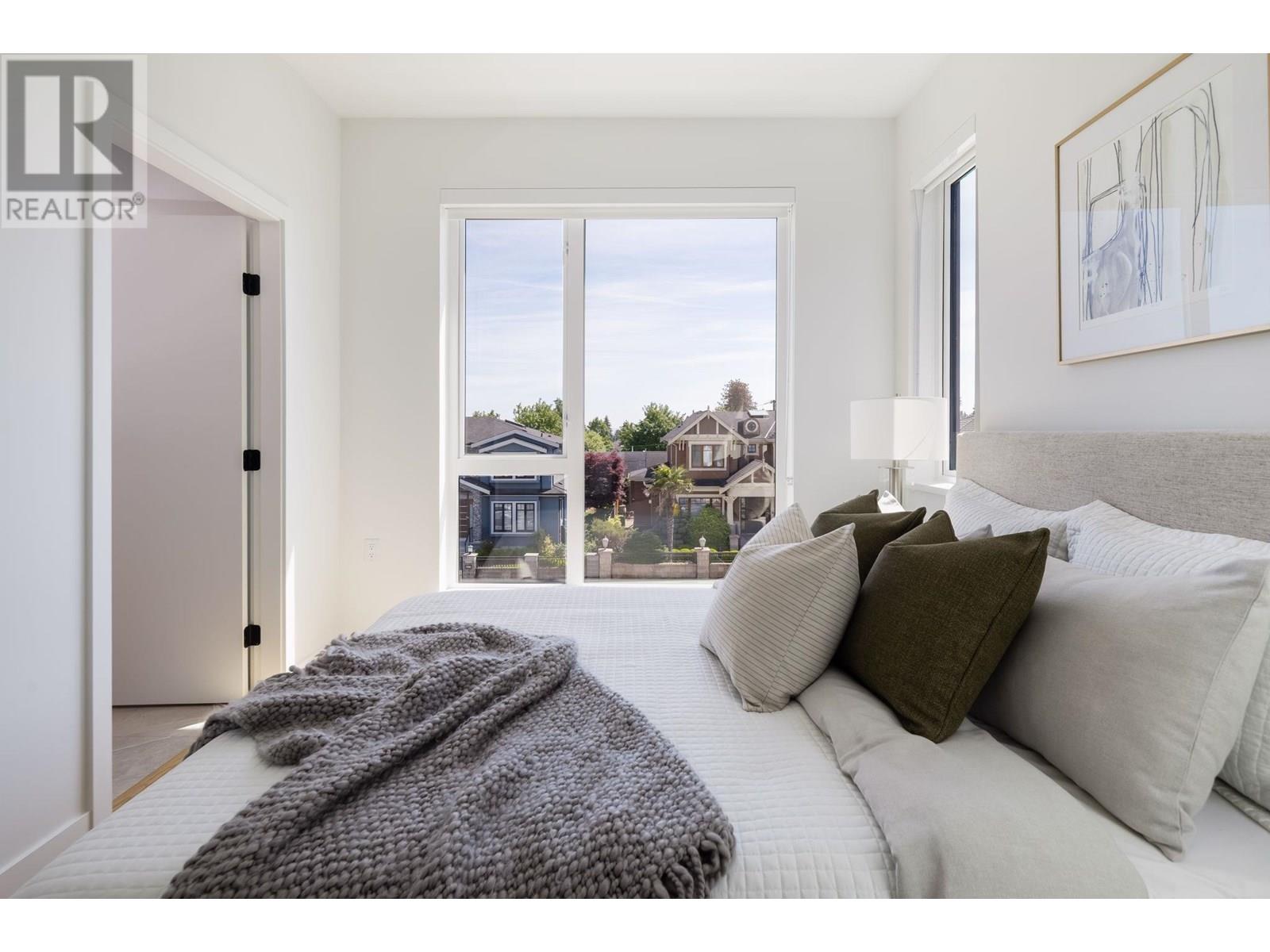 Photo 21 of 212 715 W 49th Avenue, Vancouver BC
