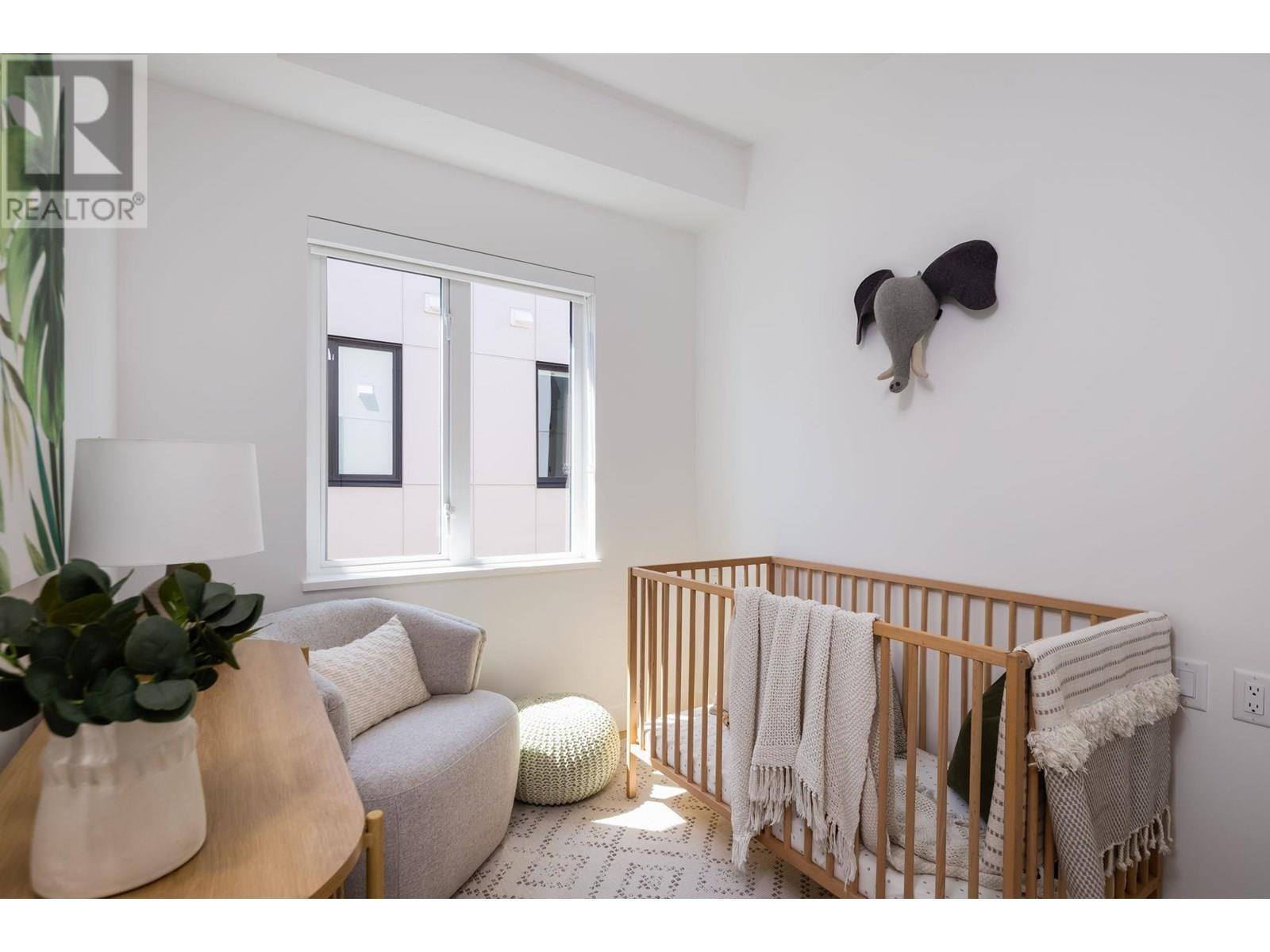 Photo 13 of 212 715 W 49th Avenue, Vancouver BC