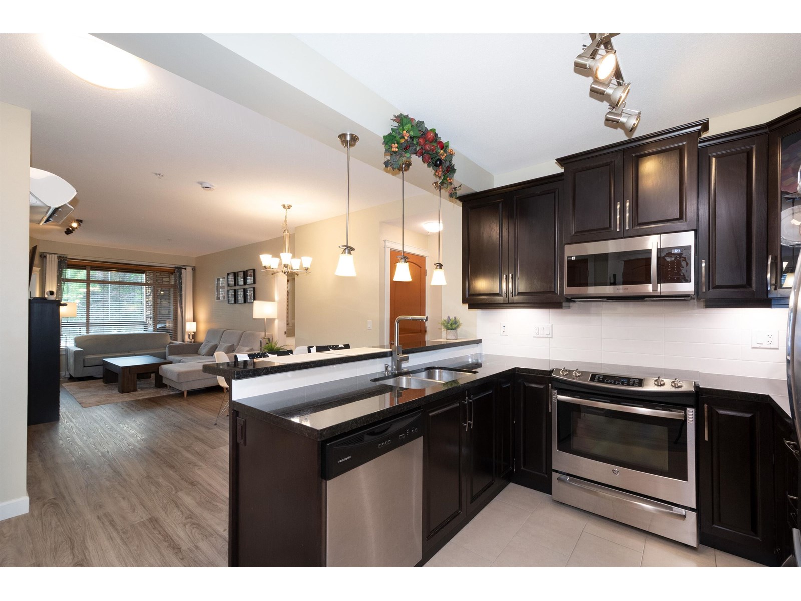 Photo 21 of 282 8288 207 A Street, Langley BC