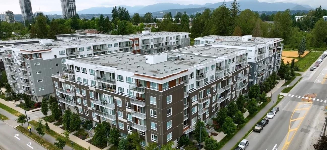 Photo 2 of 616 10581 140 Street, Surrey BC