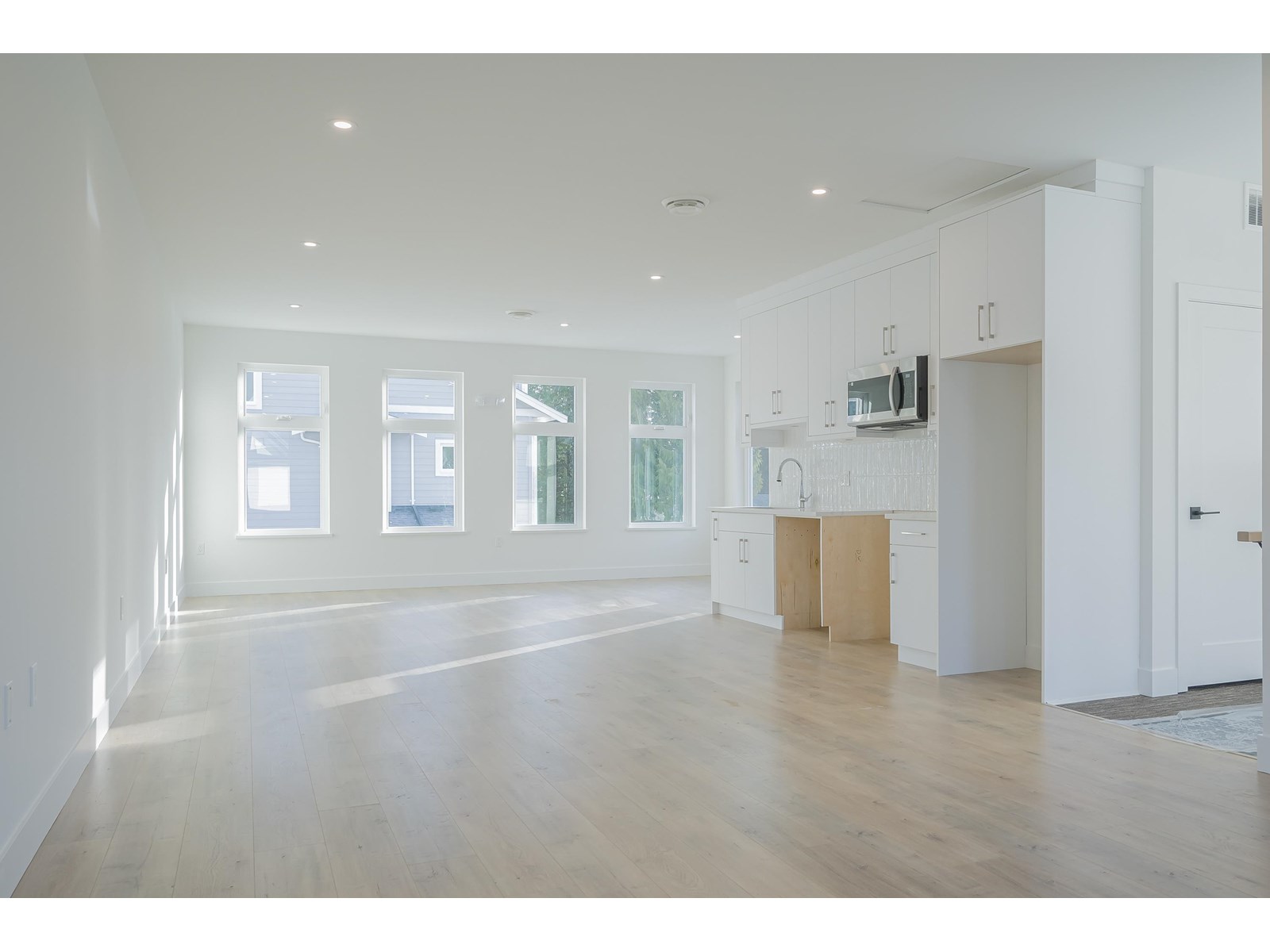 Photo 31 of 6 12770 105 Avenue, Surrey BC