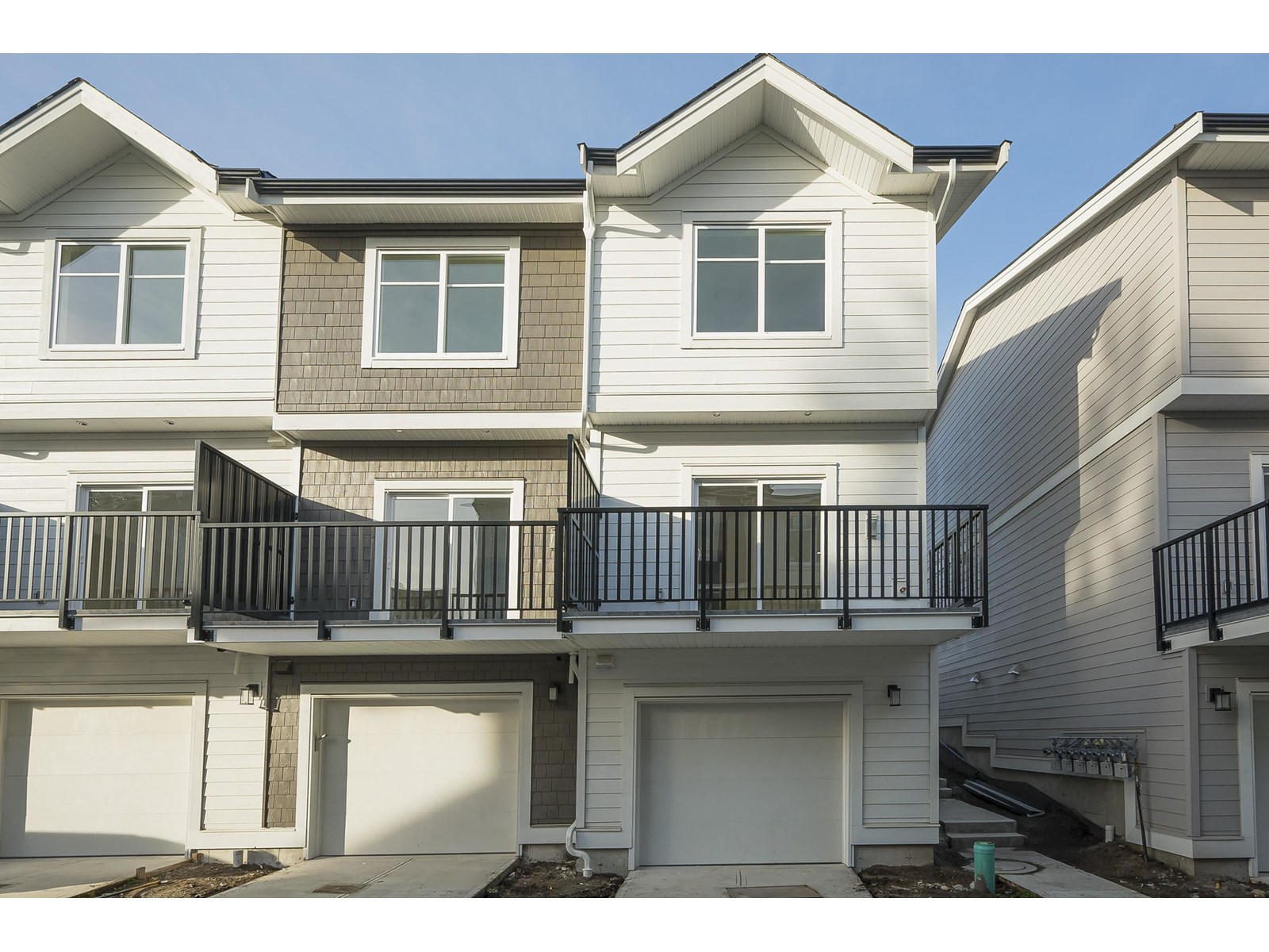 Photo 27 of 6 12770 105 Avenue, Surrey BC