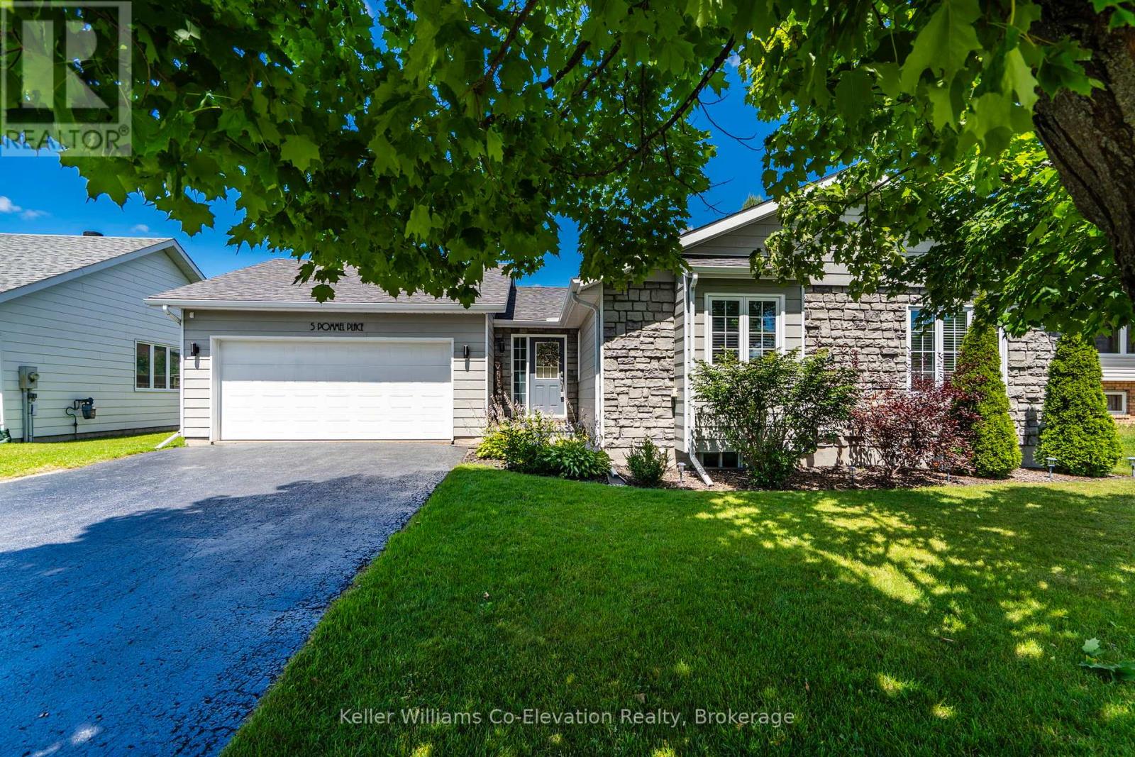 Photo 5 of 5 Pommel Place, Penetanguishene ON
