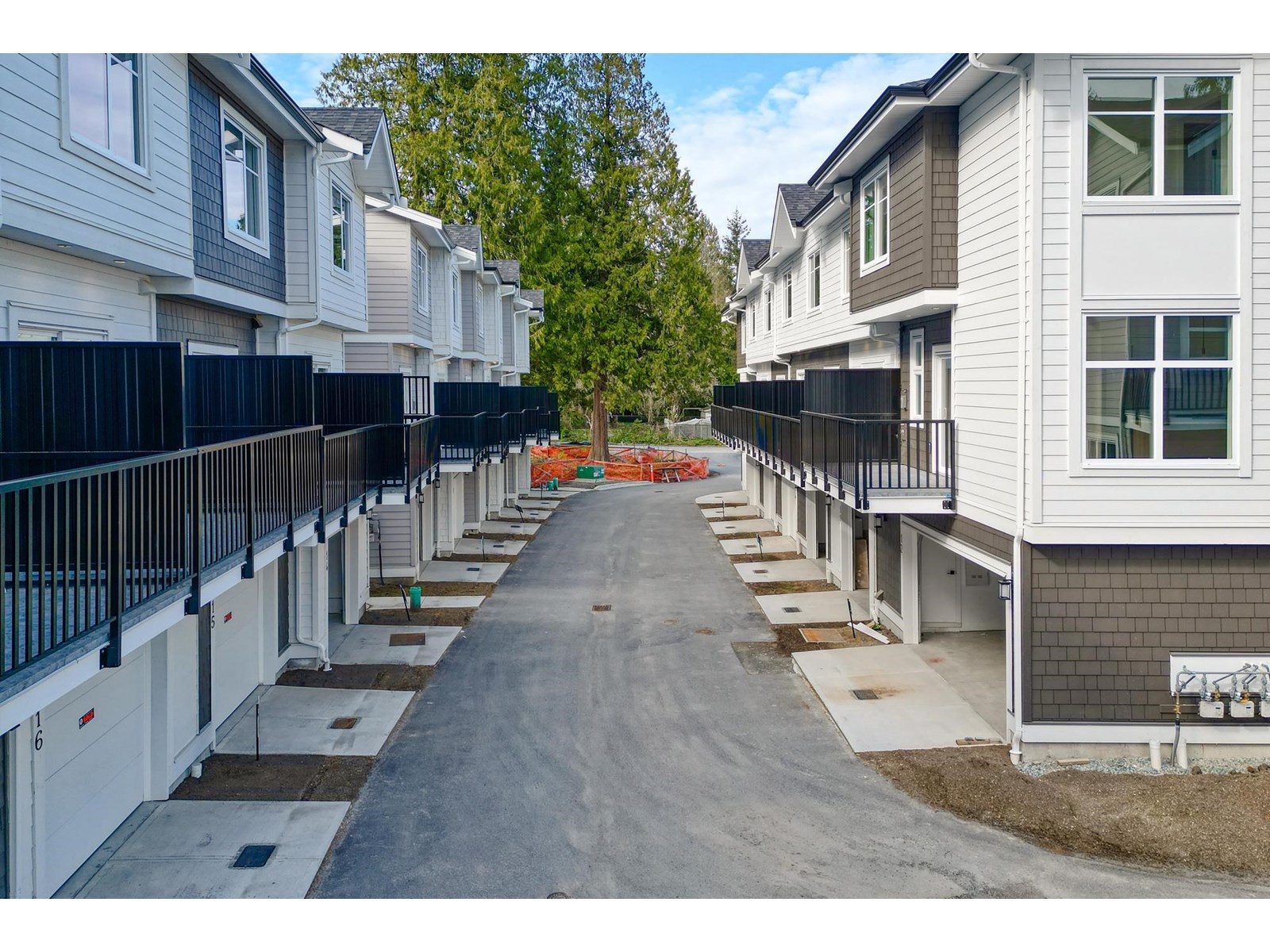 Photo 37 of 7 12770 105 Avenue, Surrey BC
