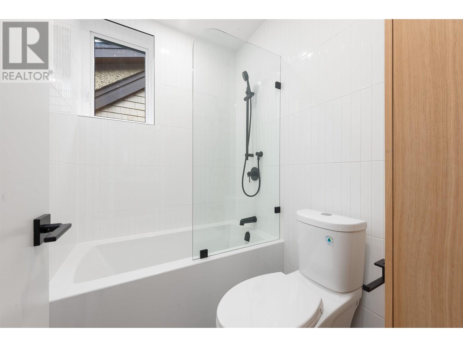 Photo 20 of 1 2764 W 14th Avenue, Vancouver BC