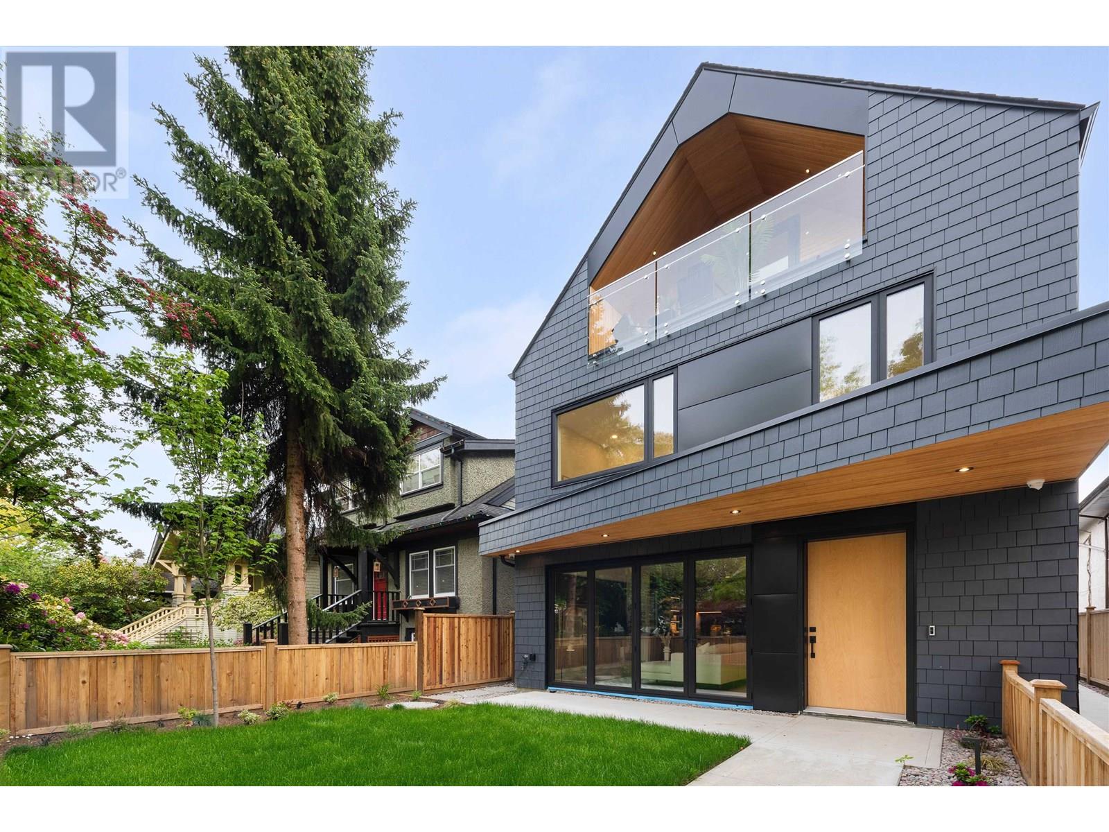 Photo 31 of 1 2764 W 14th Avenue, Vancouver BC