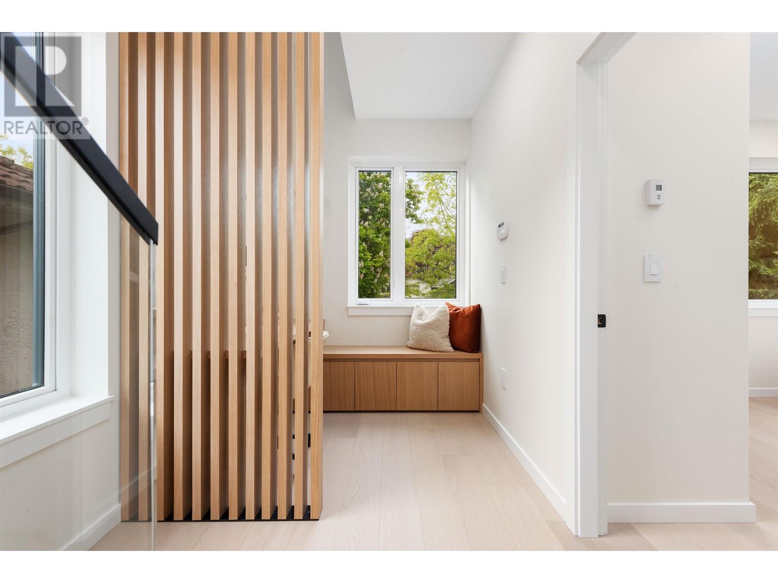Photo 16 of 1 2764 W 14th Avenue, Vancouver BC