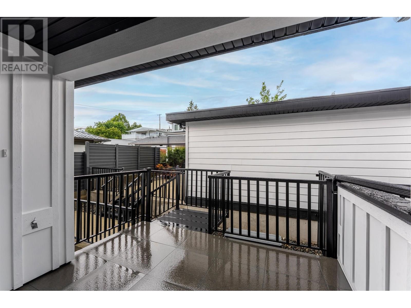Photo 36 of 4917 Venables Street, Burnaby BC
