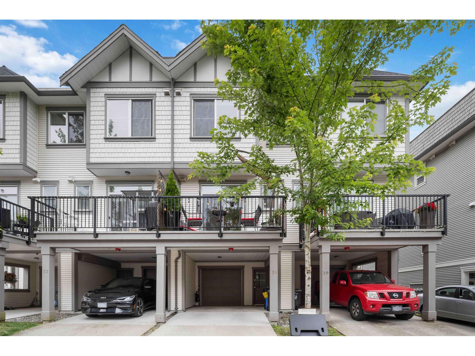 31 8217 204B STREET, Langley