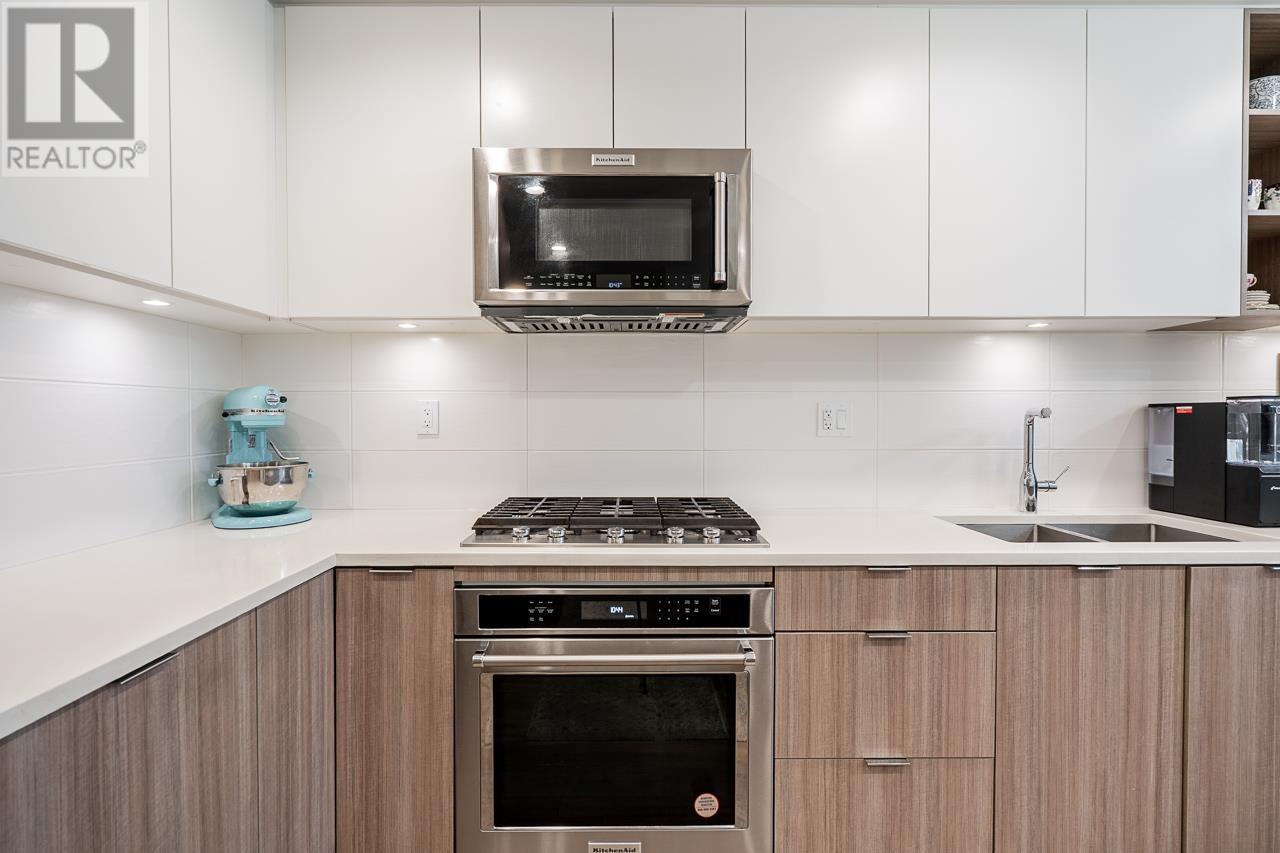 Photo 13 of 204 750 Dogwood Street, Coquitlam BC