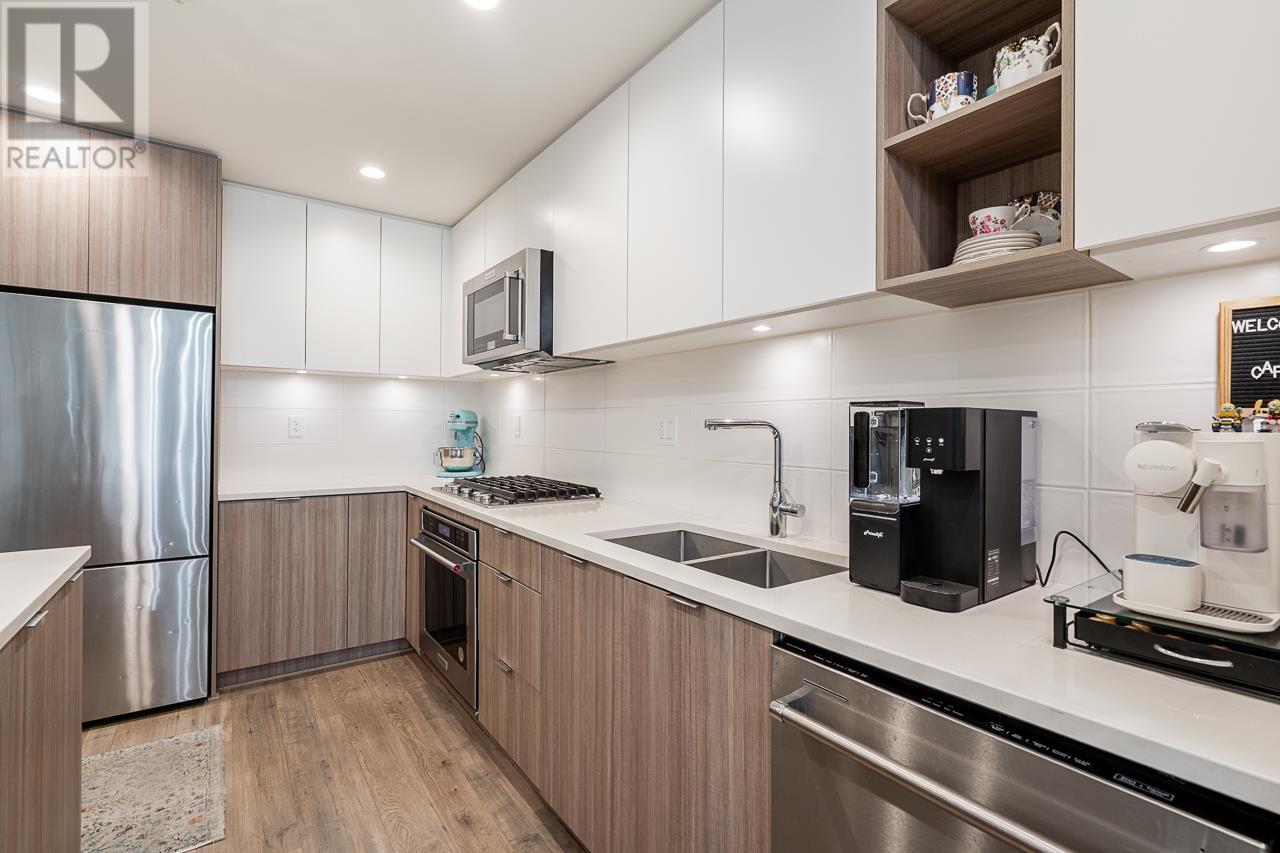 Photo 14 of 204 750 Dogwood Street, Coquitlam BC