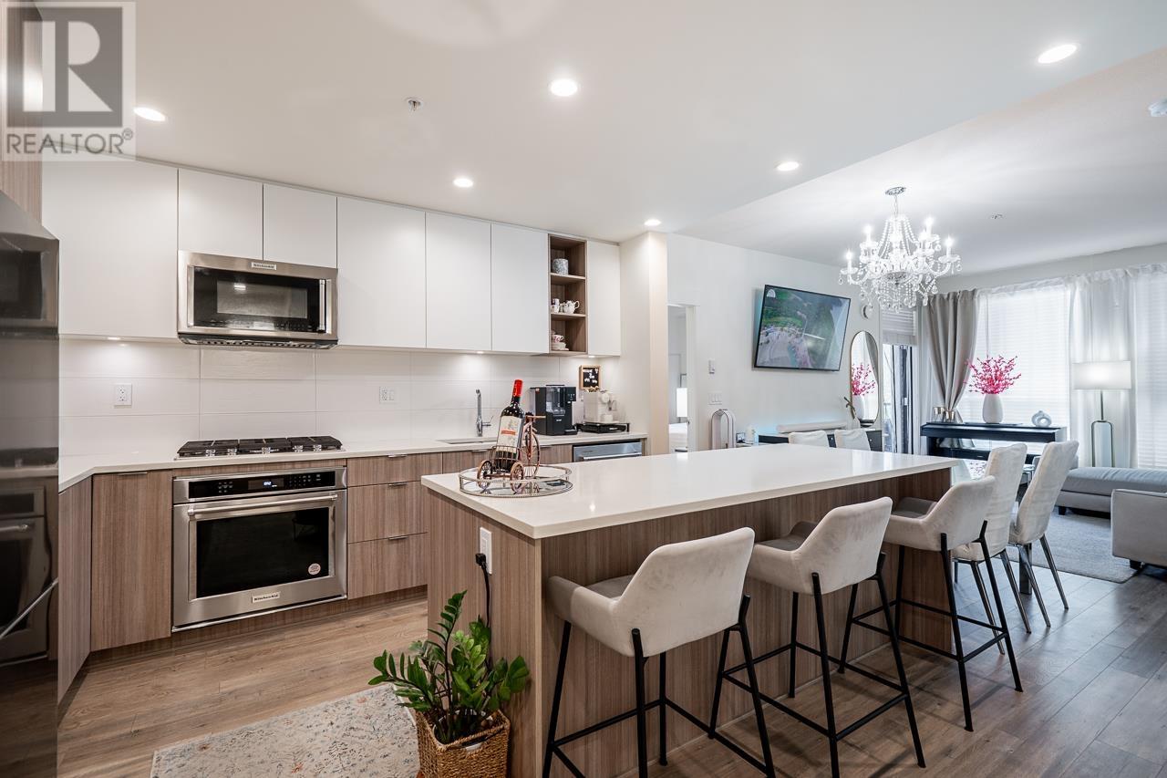 Photo 12 of 204 750 Dogwood Street, Coquitlam BC