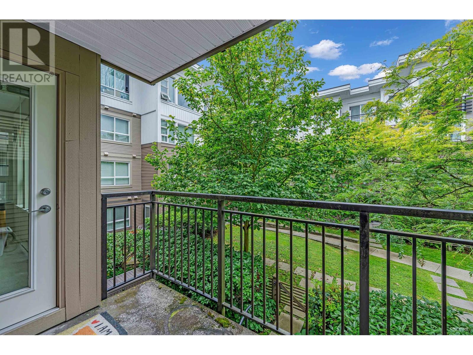 Photo 33 of 220 9399 Tomicki Avenue, Richmond BC