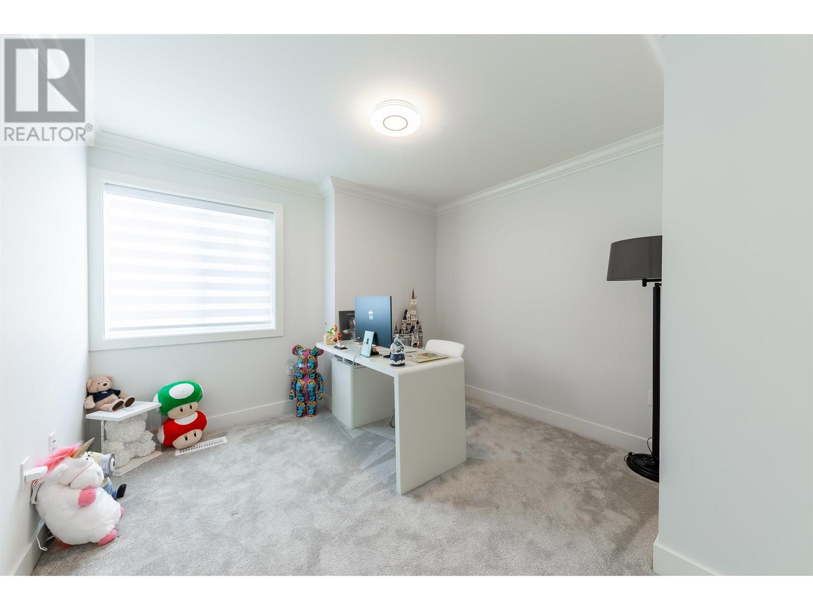 Photo 23 of 54 9200 Mckim Way, Richmond BC