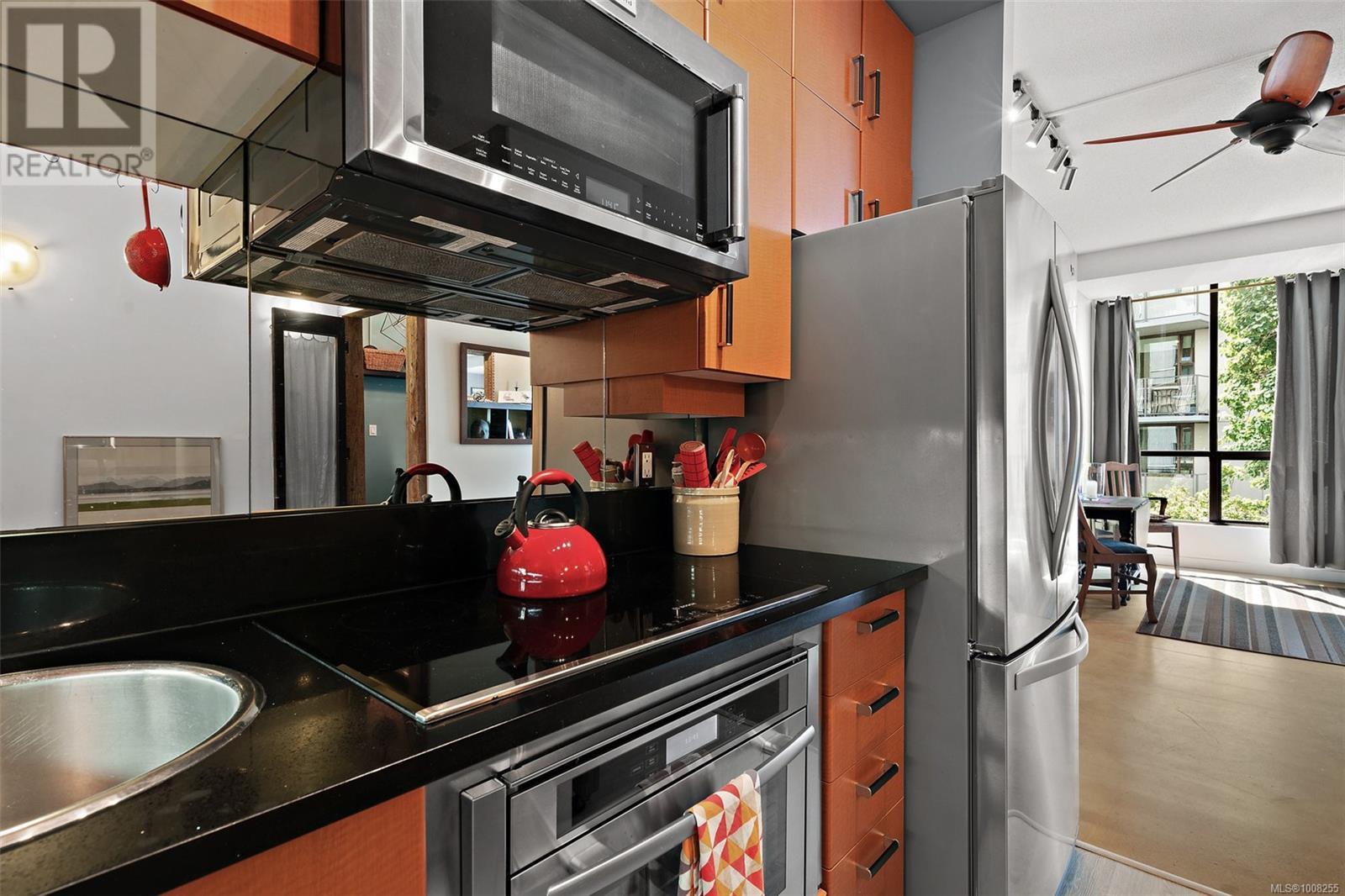 Photo 20 of 212 409 Swift St, Victoria BC