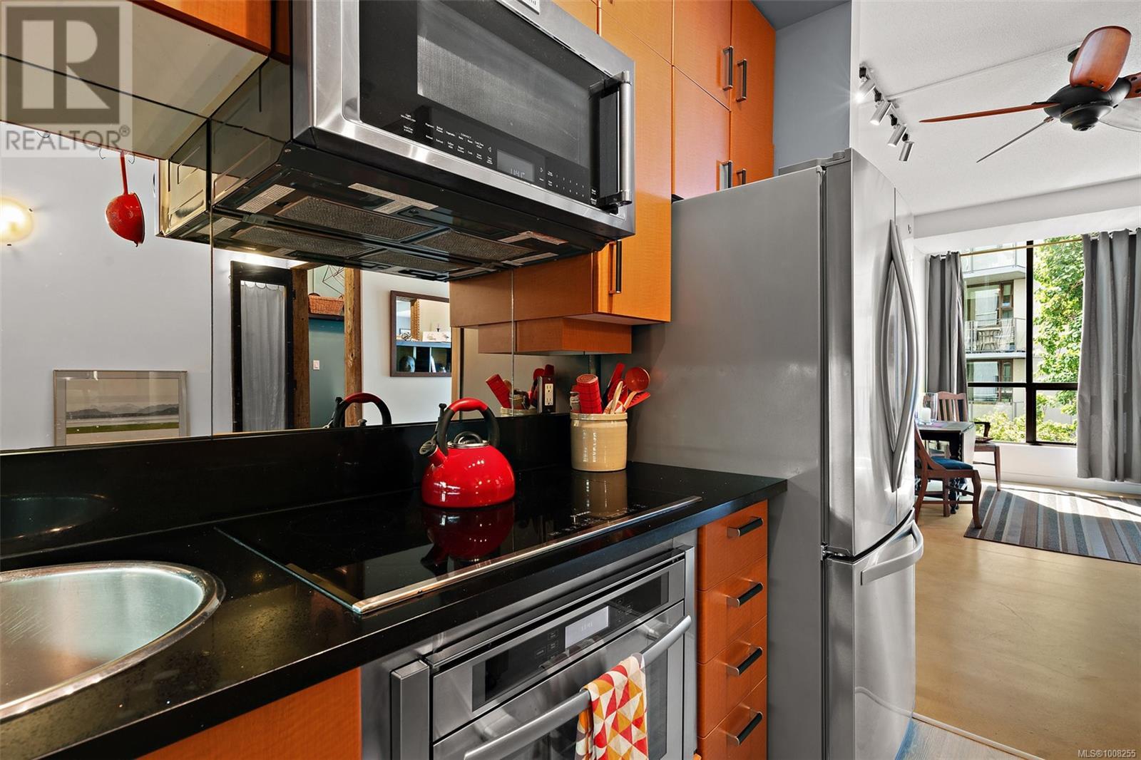 Photo 34 of 212 409 Swift St, Victoria BC