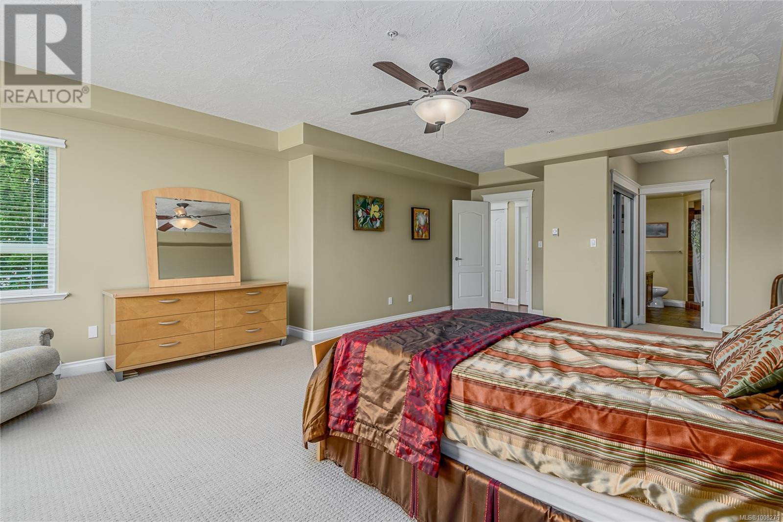 225 3666 Royal Vista Way, Courtenay