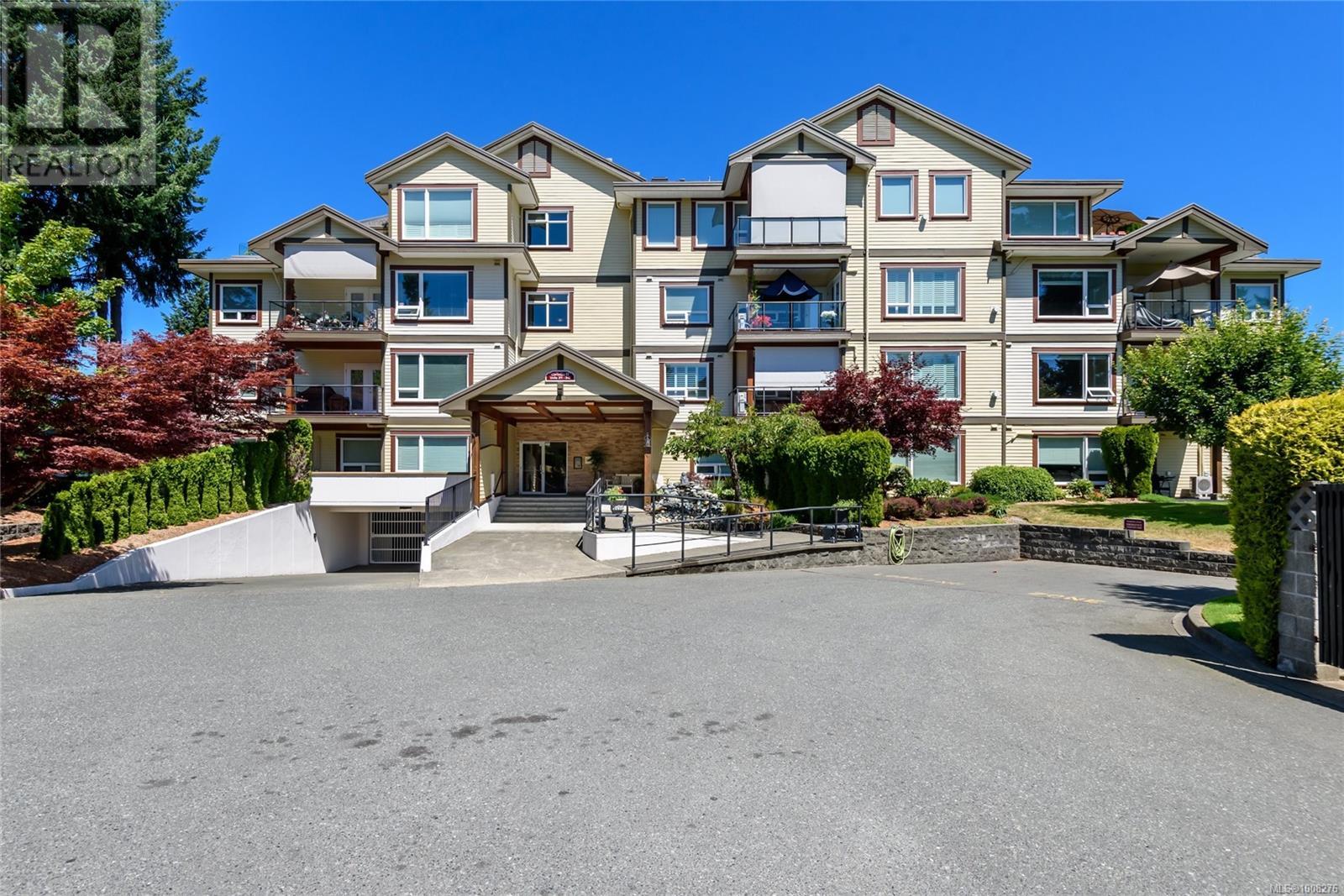 225 3666 Royal Vista Way, Courtenay