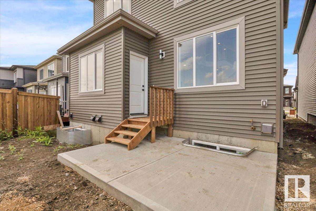 Photo 45 of 12 Edgefield Wy, St Albert AB