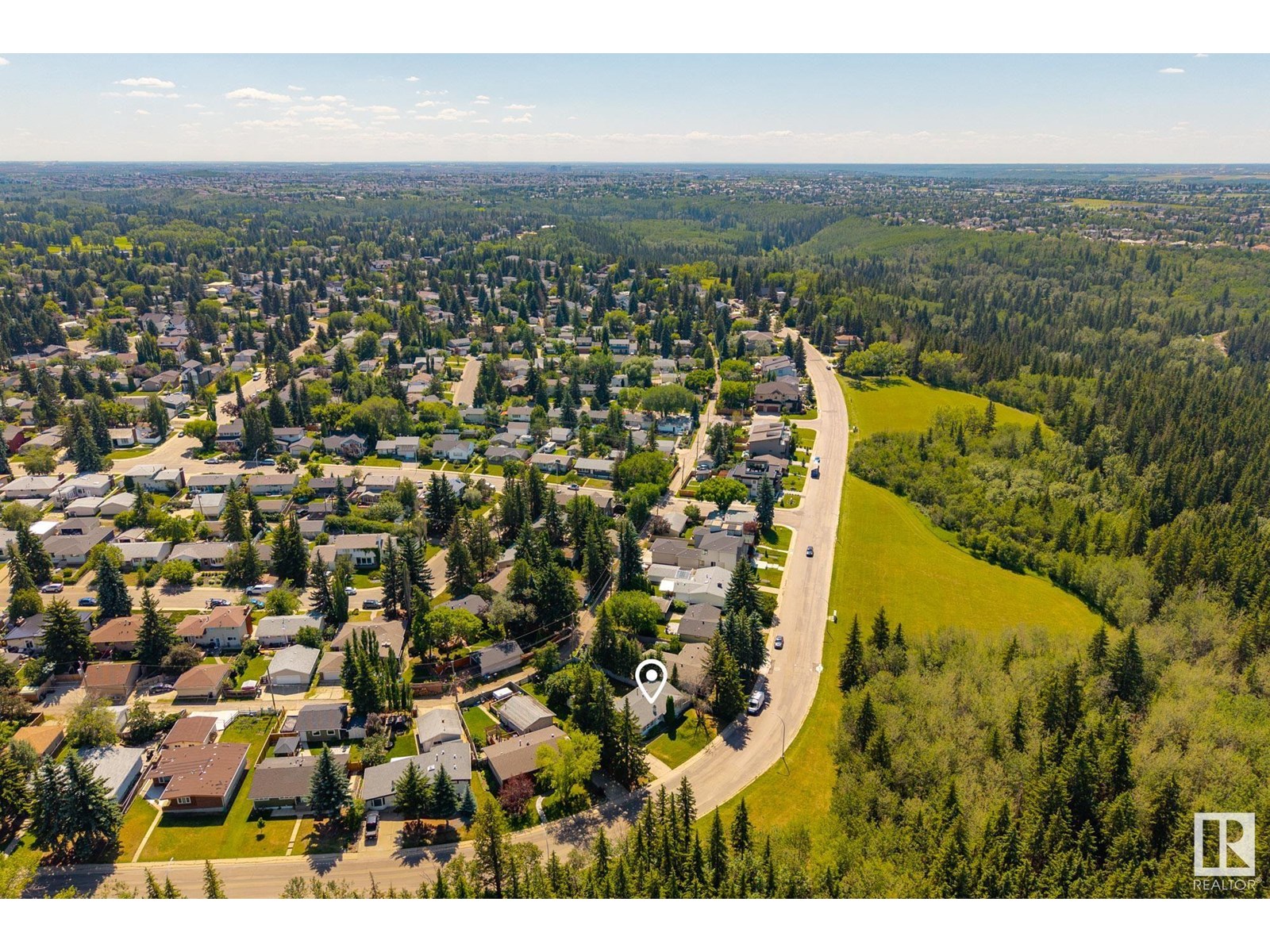 Photo 2 of 12003 Aspen Drive West Nw, Edmonton AB